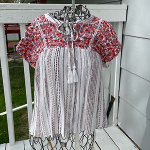 Savanna Jane embroidery blouse